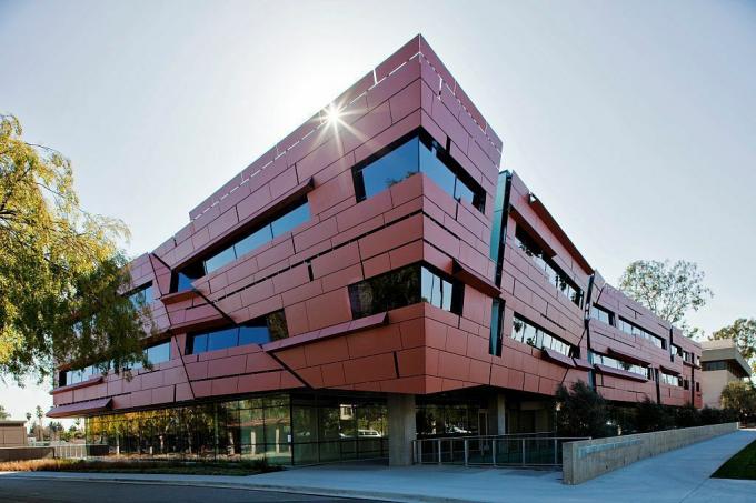 Калифорнијски технолошки институт Цахилл Центер за астрономију и астрофизику