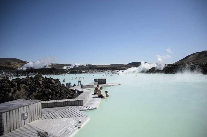 Геотермални базен Плаве лагуне Исланда