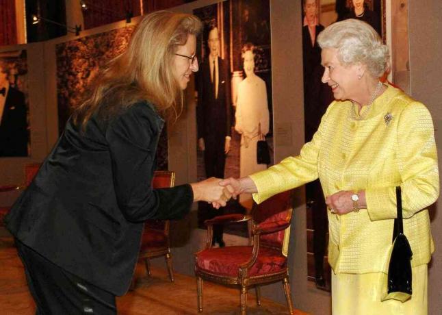 Њ.КВ краљица Елизабета приређује пријем за Американце са сједиштем у Великој Британији